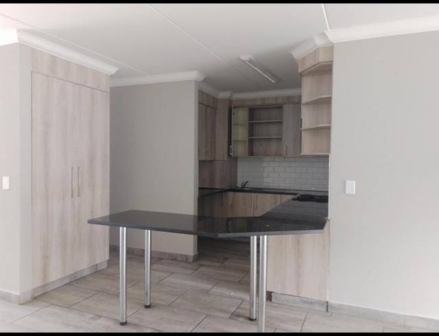 2 BEDROOM PROPERTY TO RENT IN NORTHGATE